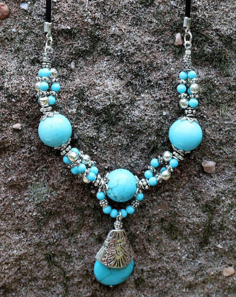 Turquoise Twist Handmade Necklace